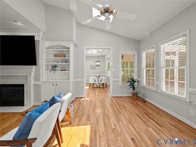 15724 Fire Light Pl, Moseley, VA 23120
