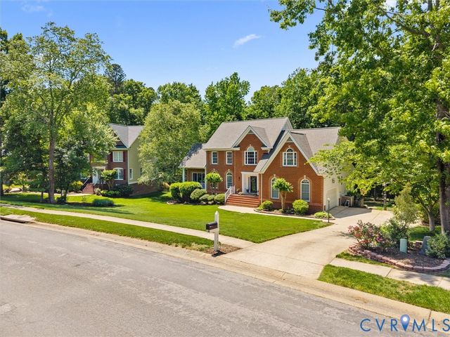 15724 Fire Light Pl, Moseley, VA 23120
