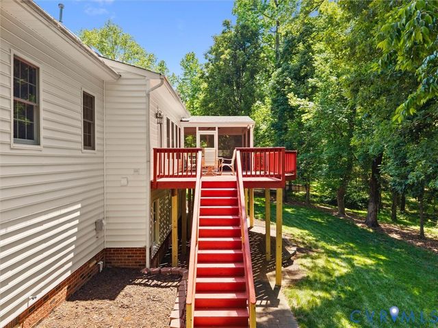15724 Fire Light Pl, Moseley, VA 23120