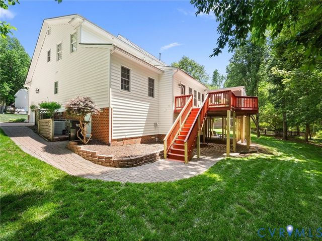 15724 Fire Light Pl, Moseley, VA 23120
