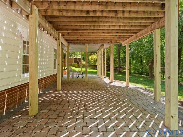 15724 Fire Light Pl, Moseley, VA 23120