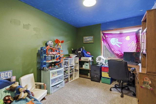 735 E FATHOM PLACE, Sturgeon Bay, WI 54235