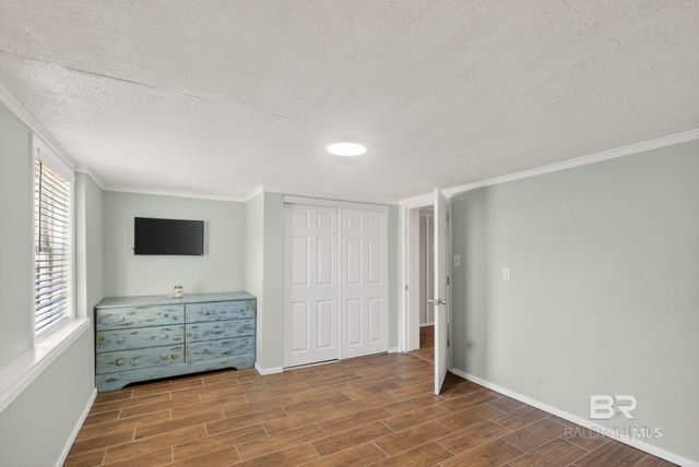 140 W 8th Avenue, Gulf Shores, AL 36542