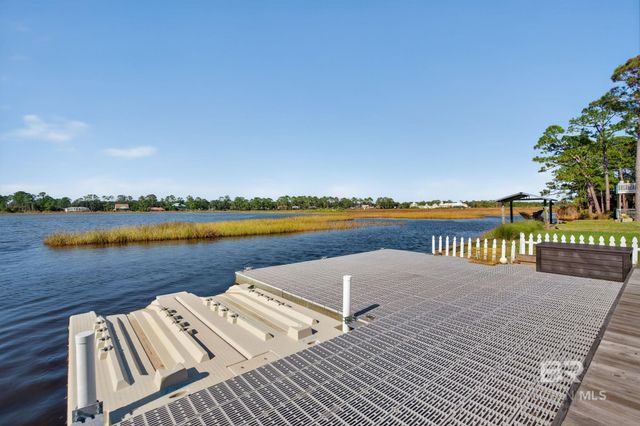 140 W 8th Avenue, Gulf Shores, AL 36542