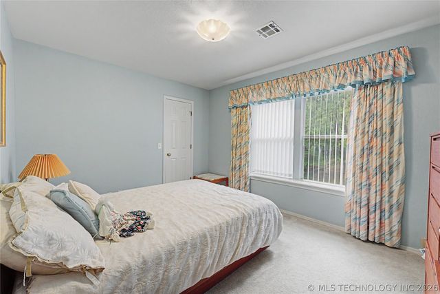 7007 S Sandusky Avenue, Tulsa, OK 74136