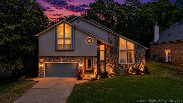 7007 S Sandusky Avenue, Tulsa, OK 74136