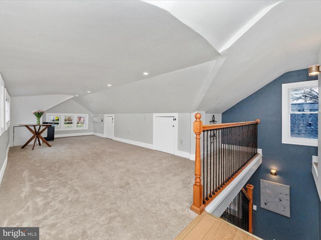 3016 THAYER ST NE, Washington, DC 20018