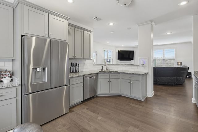 1800 W JENNINGS MILL LN, Collierville, TN 38017