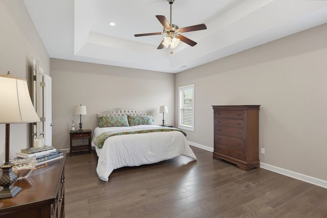 1800 W JENNINGS MILL LN, Collierville, TN 38017