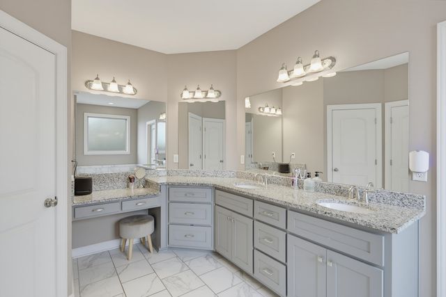 1800 W JENNINGS MILL LN, Collierville, TN 38017