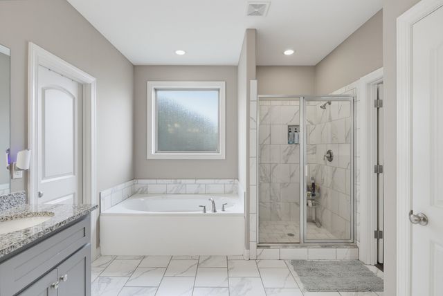 1800 W JENNINGS MILL LN, Collierville, TN 38017