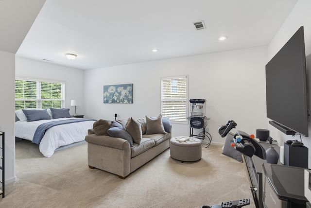 1800 W JENNINGS MILL LN, Collierville, TN 38017