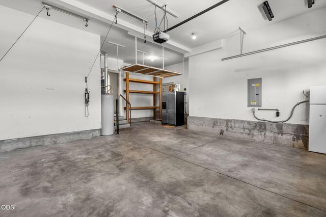 1713 NW Precision Lane, Bend, OR 97703