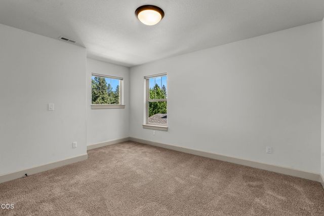 1713 NW Precision Lane, Bend, OR 97703