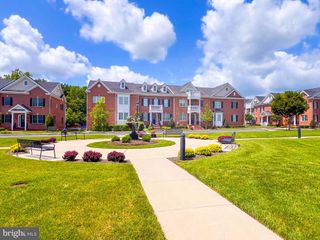 25 CREEKVIEW LN, Yardley, PA 19067