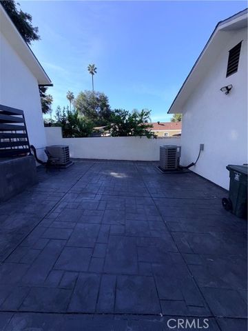 1664 Glen Avenue, Pasadena, CA 91103