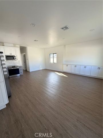 1664 Glen Avenue, Pasadena, CA 91103