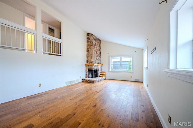 452 Iris Lane, Kirkwood, MO 63122