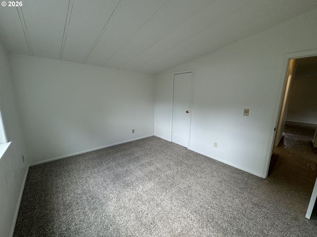 1714 COOSAH Ct, Florence, OR 97439