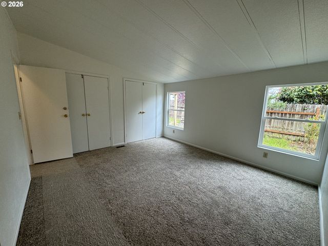 1714 COOSAH Ct, Florence, OR 97439