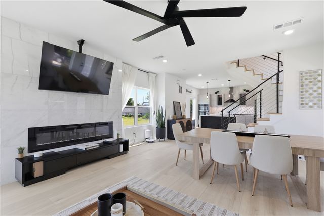 1926 Pueblo Street, Dallas, TX 75212