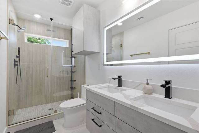 1926 Pueblo Street, Dallas, TX 75212