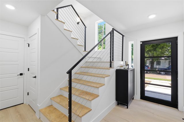 1926 Pueblo Street, Dallas, TX 75212
