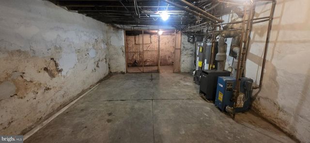 130 E ALLEGHENY AVE, Philadelphia, PA 19134