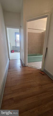130 E ALLEGHENY AVE, Philadelphia, PA 19134