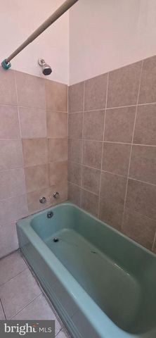 130 E ALLEGHENY AVE, Philadelphia, PA 19134