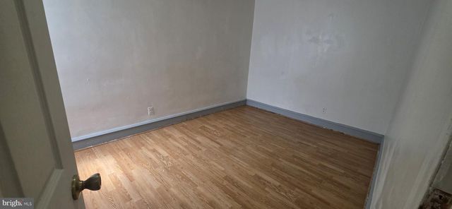 130 E ALLEGHENY AVE, Philadelphia, PA 19134