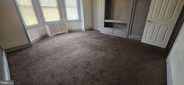 130 E ALLEGHENY AVE, Philadelphia, PA 19134