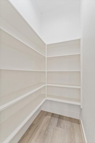 727 E 37th Street, Houston, TX 77022