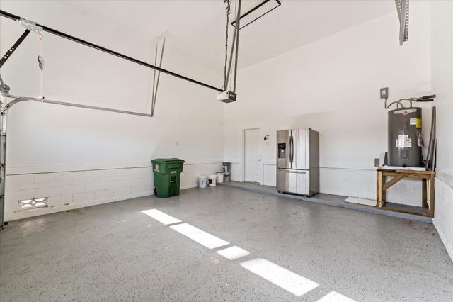 727 E 37th Street, Houston, TX 77022