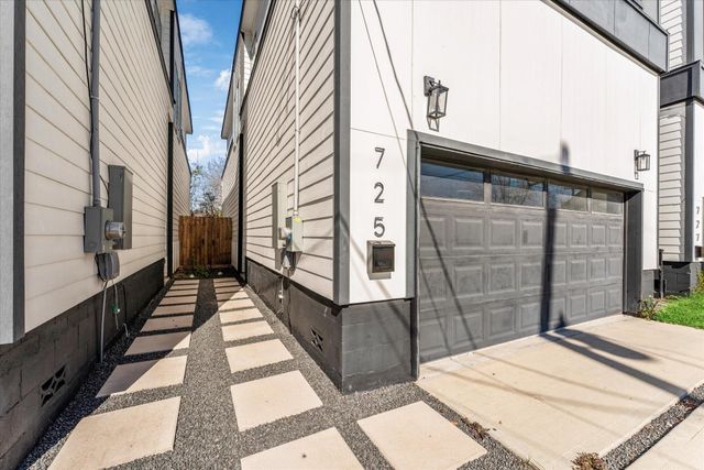 727 E 37th Street, Houston, TX 77022