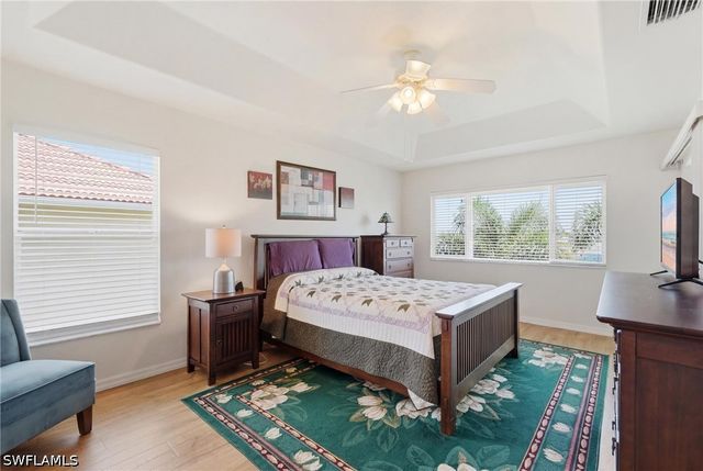 917 SW 47th TER 201, Cape Coral, FL 33914