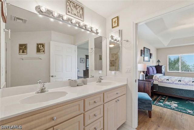 917 SW 47th TER 201, Cape Coral, FL 33914
