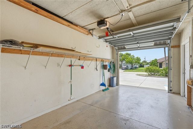 917 SW 47th TER 201, Cape Coral, FL 33914