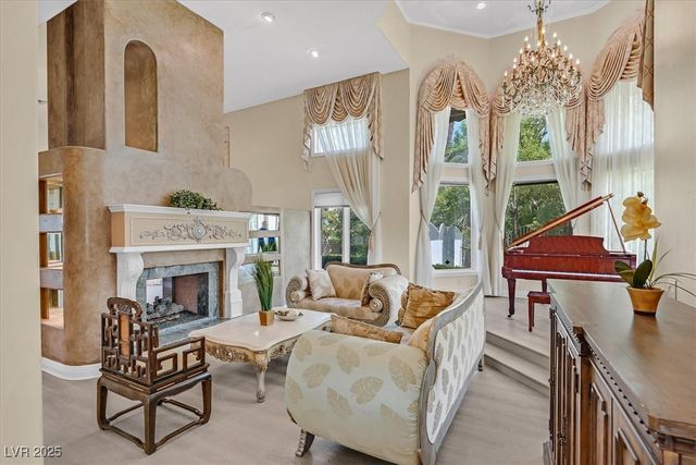 3372 Westwind Road, Las Vegas, NV 89146