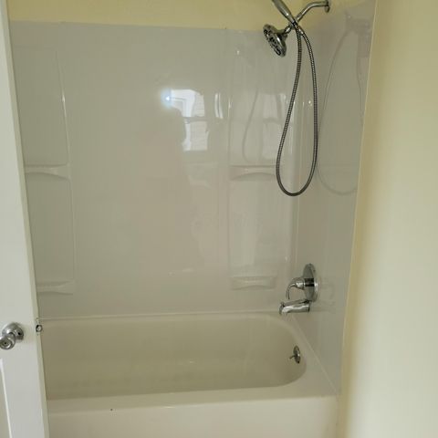 438 S Powell Avenue, Columbus, OH 43204