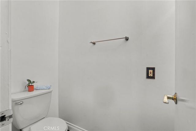 8111 Canby Avenue 3, Reseda, CA 91335