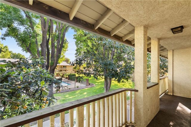 8111 Canby Avenue 3, Reseda, CA 91335