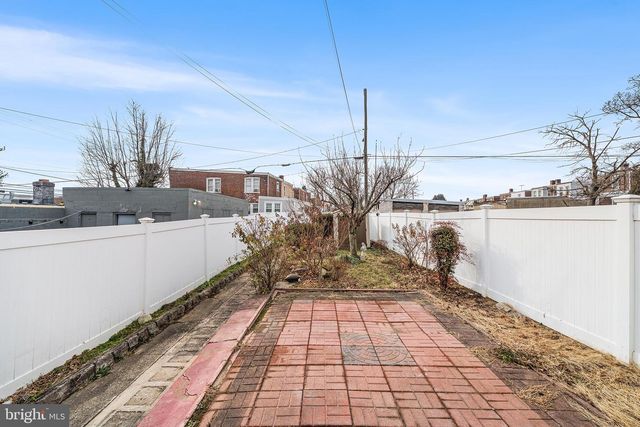 1006 HIGHLAND AVE, Chester, PA 19013