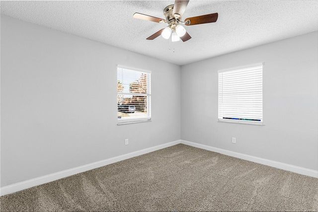 908 Landsdowne Drive, Sebastian, FL 32958