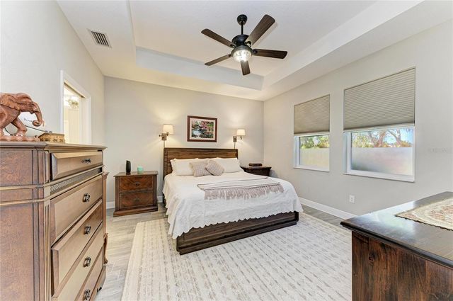 5961 AMBERLY DRIVE, Bradenton, FL 34208