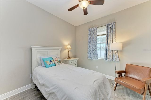 5961 AMBERLY DRIVE, Bradenton, FL 34208