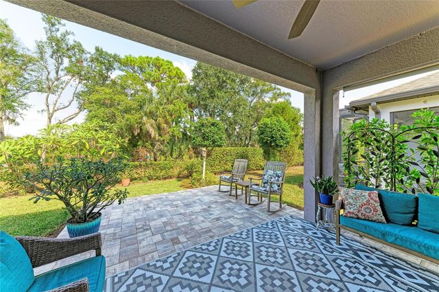 5961 AMBERLY DRIVE, Bradenton, FL 34208