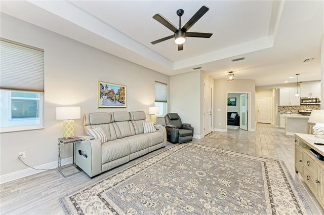 5961 AMBERLY DRIVE, Bradenton, FL 34208