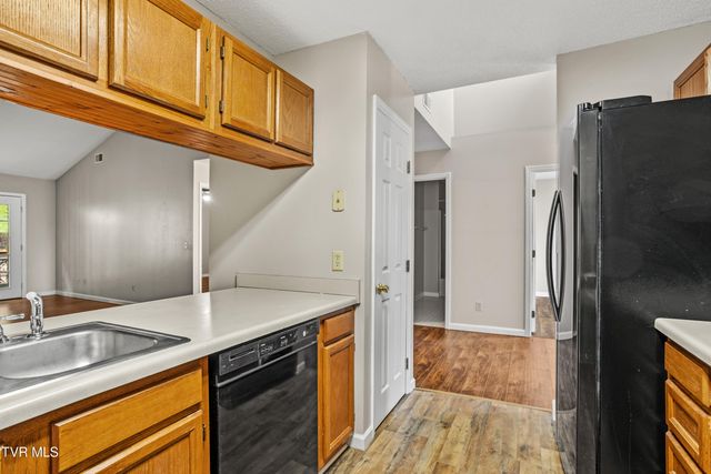 219 Buckingham Court, Abingdon, VA 24210