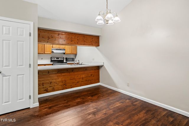 219 Buckingham Court, Abingdon, VA 24210